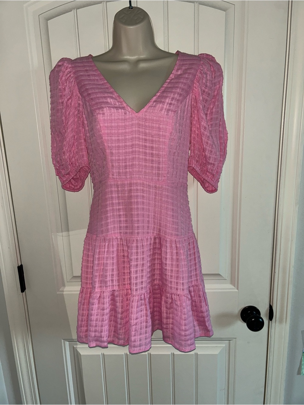 NEW French Connection Pink Textured V-Neck Mini Dress Puff Sleeves Sz 8